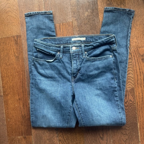 Levi's® 311™ Shaping Skinny Jeans in Blue Size 30 - Picture 3 of 5